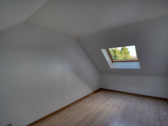 Maison a louer maurepas - 6 pièce(s) - 101 m2 - Surfyn