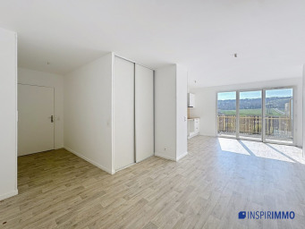 Appartement a louer jouy-le-moutier - 4 pièce(s) - 73.72 m2 - Surfyn