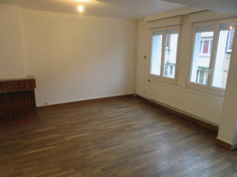 Maison 6 pièce(s) 161 m²à louer Dunkerque