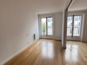 Appartement a louer paris-1er-arrondissement - 2 pièce(s) - 64.1 m2 - Surfyn