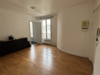 Appartement a louer paris-18e-arrondissement - 2 pièce(s) - 37 m2 - Surfyn