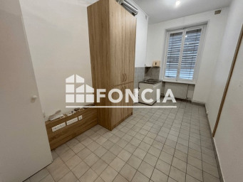 Appartement a louer lyon-3e-arrondissement - 3 pièce(s) - 110.7 m2 - Surfyn