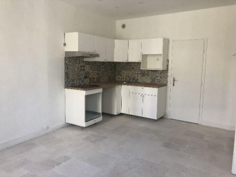 Appartement a louer marseille-1er-arrondissement - 2 pièce(s) - 33.76 m2 - Surfyn