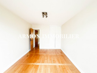 Appartement a louer paris-3e-arrondissement - 3 pièce(s) - 70 m2 - Surfyn