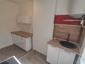 Appartement a louer saint-etienne - 2 pièce(s) - 44 m2 - Surfyn