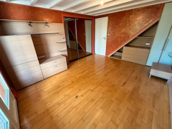 Maison a louer saint-medard-en-jalles - 5 pièce(s) - 0 m2 - Surfyn