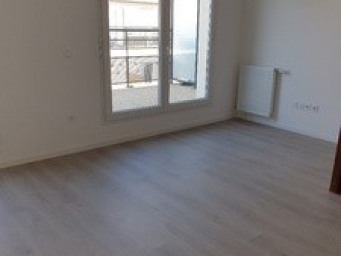 Appartement a louer persan - 3 pièce(s) - 61.06 m2 - Surfyn
