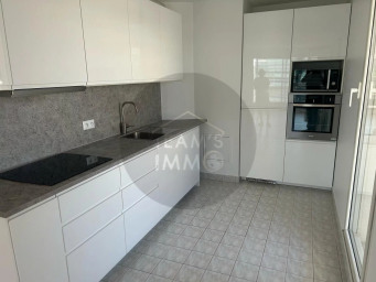 Appartement a louer montigny-le-bretonneux - 2 pièce(s) - 53.88 m2 - Surfyn