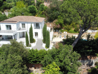 Maison a louer marseille-1er-arrondissement - 9 pièce(s) - 292 m2 - Surfyn