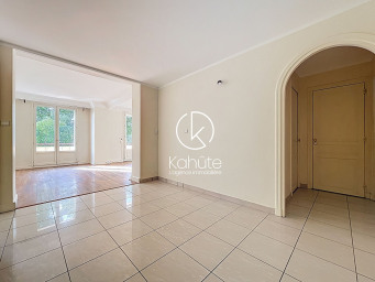 Appartement 446 000 € - 93 m²