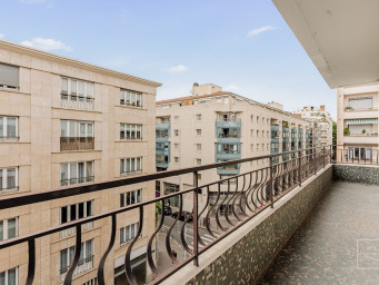 Appartement 750 000 € - 124 m²