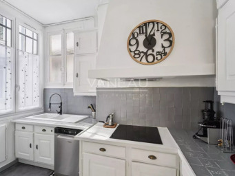 Appartement a louer paris-7e-arrondissement - 5 pièce(s) - 145.23 m2 - Surfyn