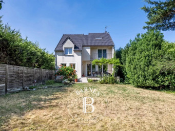 Maison a louer creteil - 6 pièce(s) - 206.3 m2 - Surfyn