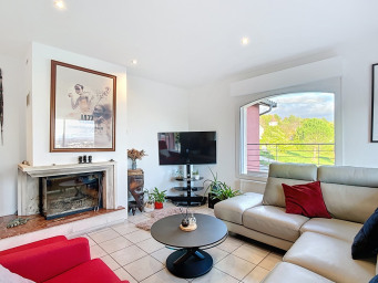 Maison a louer sainte-foy-les-lyon - 5 pièce(s) - 166.95 m2 - Surfyn