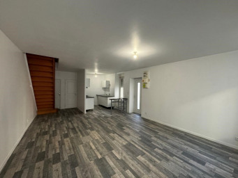 Maison a louer vierzon - 5 pièce(s) - 104 m2 - Surfyn