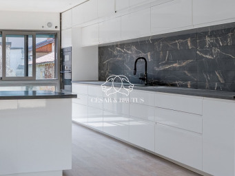 Maison 1 165 000 € - 250 m²