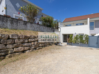 Maison 3 pièce(s) 83 m²à louer Bourgoin-jallieu