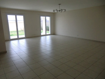 Maison a louer - 5 pièce(s) - 138 m2 - Surfyn