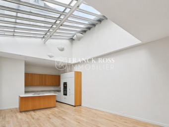 Maison a louer paris-1er-arrondissement - 4 pièce(s) - 107 m2 - Surfyn