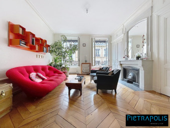 Appartement 370 000 € - 61 m²