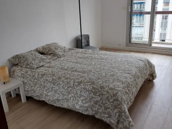 Appartement a louer paris-13e-arrondissement - 3 pièce(s) - 84 m2 - Surfyn