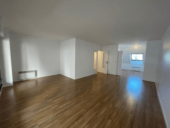 Appartement a louer  - 4 pièce(s) - 97 m2 - Surfyn