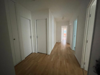 Appartement a louer paris-11e-arrondissement - 3 pièce(s) - 82 m2 - Surfyn