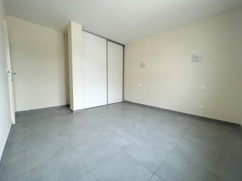 Maison a louer perpignan - 5 pièce(s) - 143 m2 - Surfyn