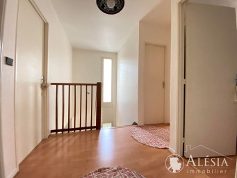 Maison a louer chalons-en-champagne - 4 pièce(s) - 100 m2 - Surfyn