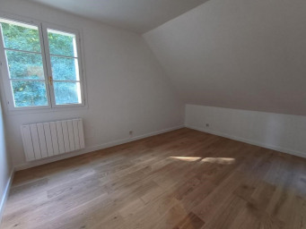 Maison a louer corbeil-essonnes - 6 pièce(s) - 190.54 m2 - Surfyn