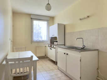 Appartement 300 000 € - 74 m²