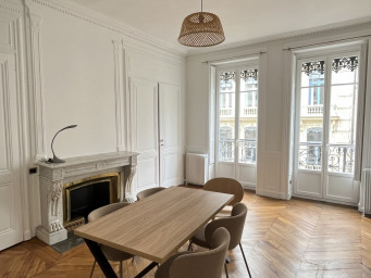 Appartement a louer lyon-2e-arrondissement - 4 pièce(s) - 122.77 m2 - Surfyn