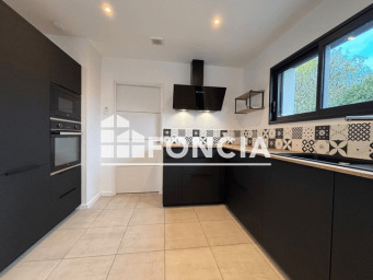 Maison a louer saint-nazaire - 5 pièce(s) - 110.91 m2 - Surfyn