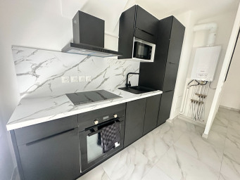 Appartement a louer combs-la-ville - 2 pièce(s) - 39 m2 - Surfyn