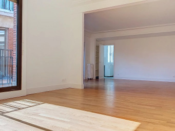 Appartement a louer paris-8e-arrondissement - 5 pièce(s) - 117.8 m2 - Surfyn