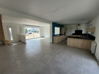 Maison a louer saint-jean-de-la-ruelle - 5 pièce(s) - 139 m2 - Surfyn