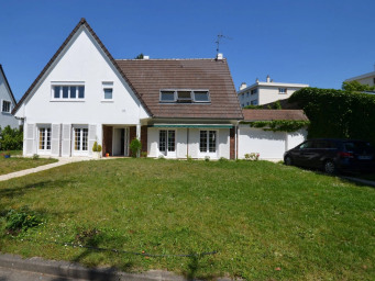 Maison a louer courbevoie - 7 pièce(s) - 204.18 m2 - Surfyn