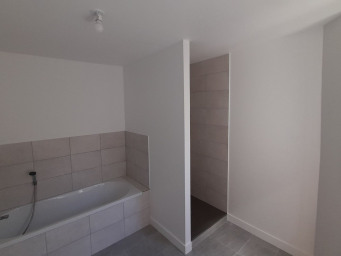 Maison a louer persan - 5 pièce(s) - 116 m2 - Surfyn