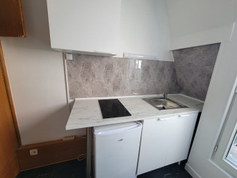 Appartement a louer paris-10e-arrondissement - 1 pièce(s) - 11 m2 - Surfyn