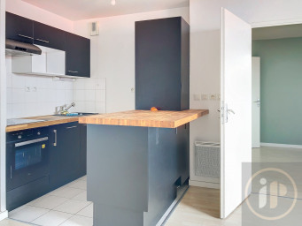 Appartement a louer carrieres-sous-poissy - 2 pièce(s) - 43 m2 - Surfyn