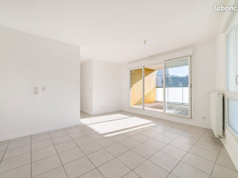 Appartement a louer lyon-8e-arrondissement - 2 pièce(s) - 47 m2 - Surfyn