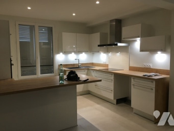 Maison a louer caen - 7 pièce(s) - 170 m2 - Surfyn