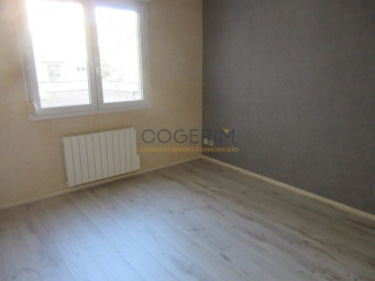 Appartement a louer villefranche-sur-saone - 2 pièce(s) - 57.85 m2 - Surfyn