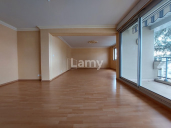 Appartement 4 pièce(s) 87.42 m²à louer Limoges