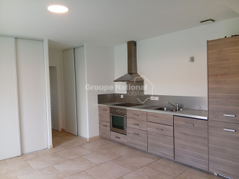 Appartement a louer arles - 3 pièce(s) - 88 m2 - Surfyn