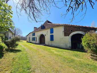 7 Annonces De Vente De Maisons Dans Le Quartier Virginie Castetarbe Batiplex Moutete A Orthez Seloger Com