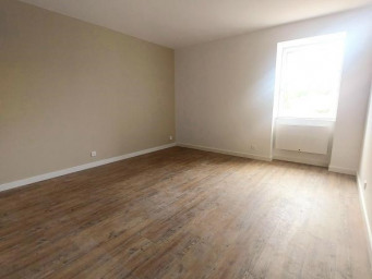 Maison a louer villefranche-sur-saone - 6 pièce(s) - 175 m2 - Surfyn