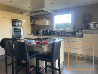 Maison a louer herouville-saint-clair - 6 pièce(s) - 190 m2 - Surfyn