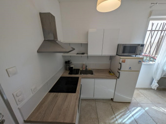 Appartement a louer salon-de-provence - 2 pièce(s) - 36 m2 - Surfyn