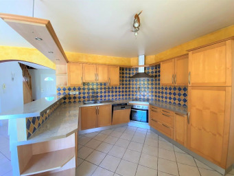 Maison a louer saint-cyr-sur-loire - 6 pièce(s) - 136 m2 - Surfyn